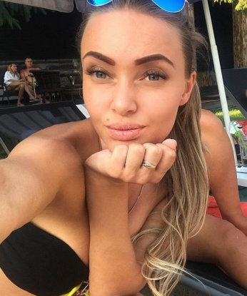 Анкета проститутки Александра - город Ужур, 22 года, №9195